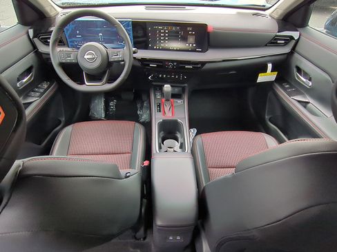 New 2026 Nissan Kicks SR w/ SR Premium Package image 16