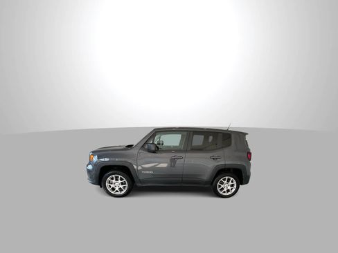 Used 2023 Jeep Renegade Latitude AWD/4WD image 5