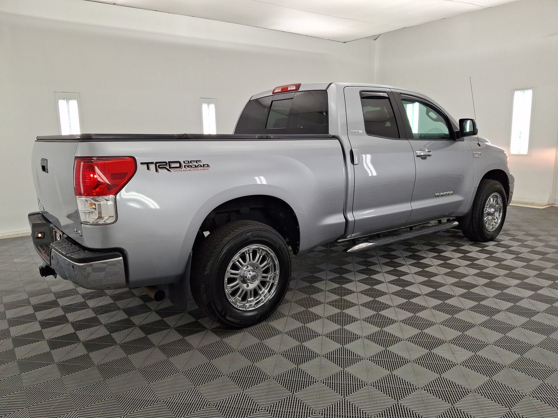 Used 2011 Toyota Tundra Limited w/ TRD Off-Road Pkg AWD/4WD image 24