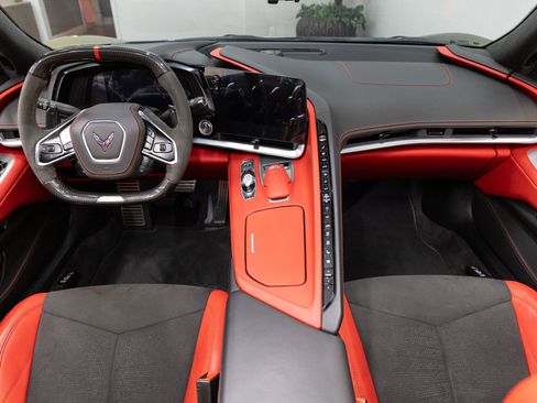 Used 2024 Chevrolet Corvette Z06 image 5