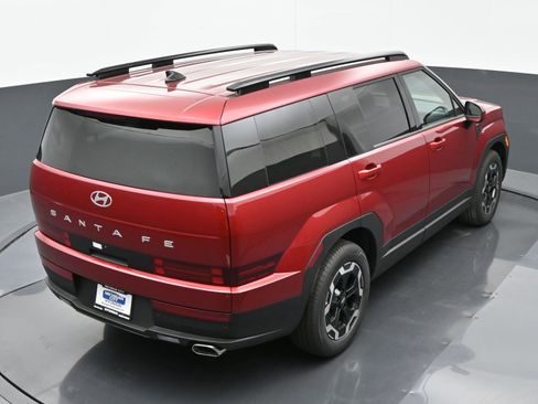 Used 2024 Hyundai Santa Fe SEL FWD image 32