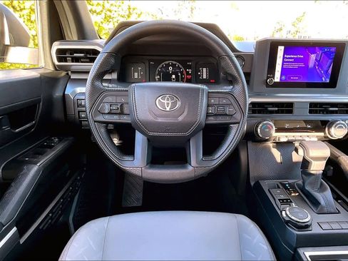 Used 2026 Toyota Tacoma SR5 image 5