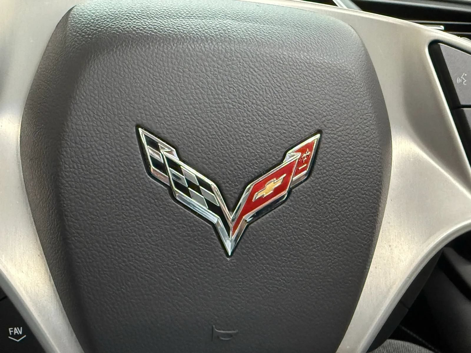 Used 2016 Chevrolet Corvette Stingray Coupe RWD image 12