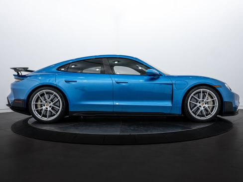 New 2025 Porsche Taycan Turbo GT image 8