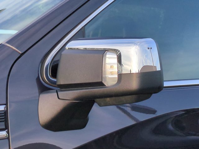 Used 2025 GMC Sierra 1500 SLT RWD image 12