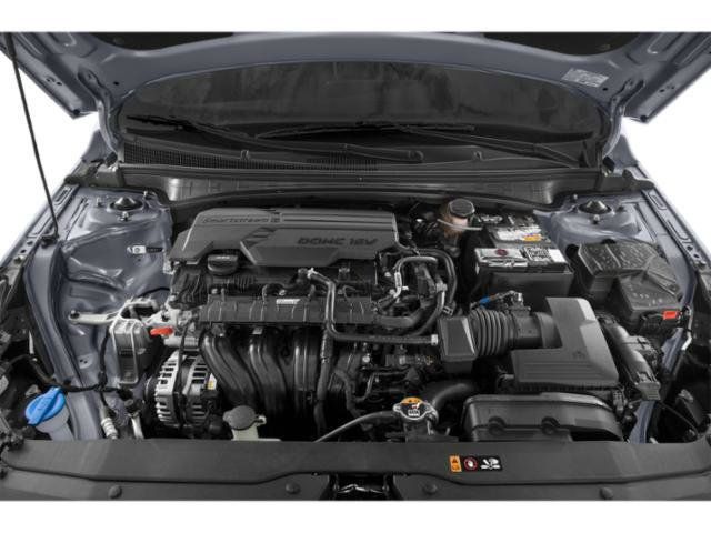 Certified 2023 Hyundai Elantra Limited FWD image 15