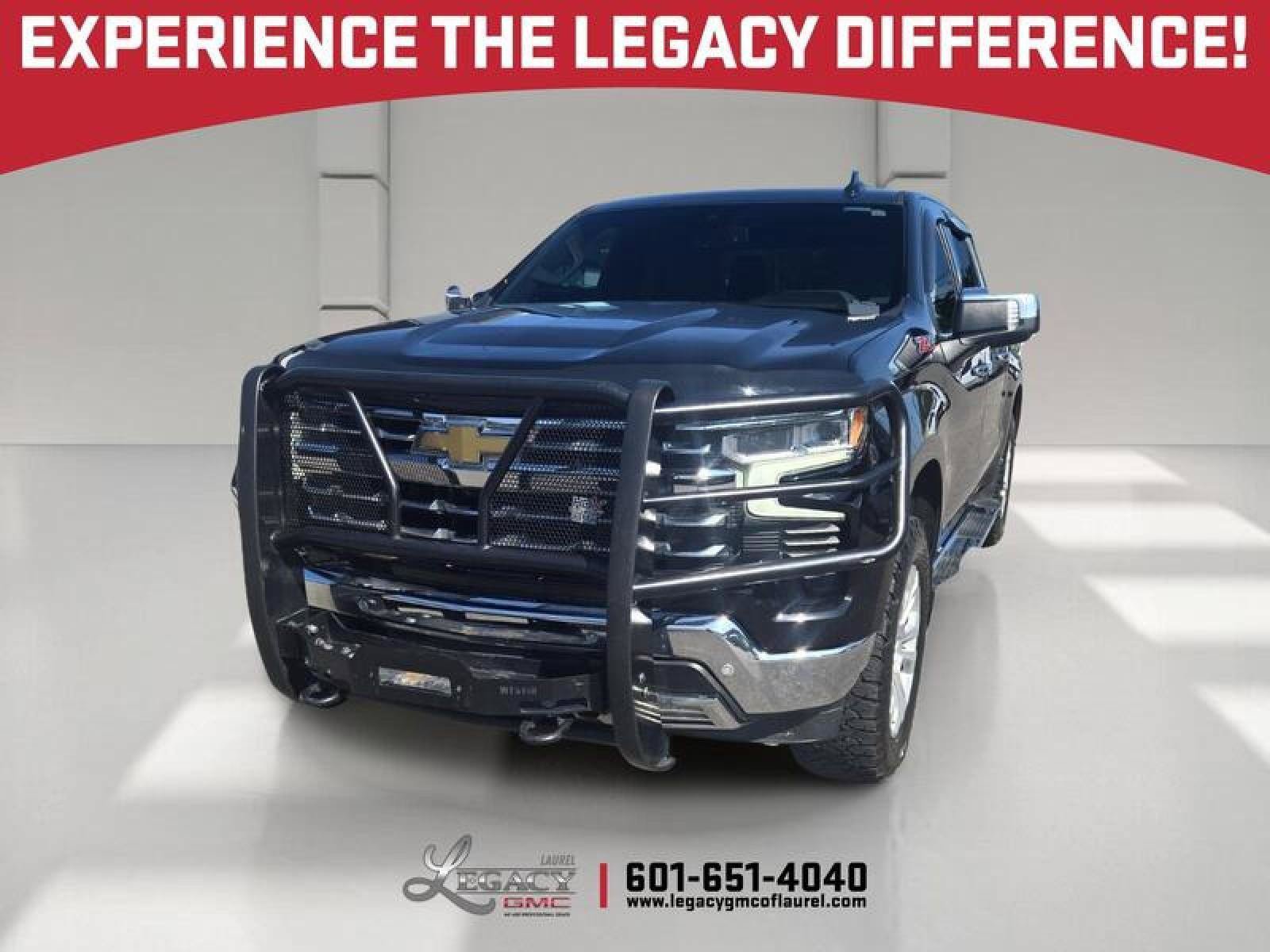 Used 2024 Chevrolet Silverado 1500 LTZ AWD/4WD image 1