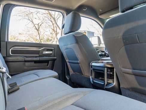 Used 2024 RAM 3500 Big Horn image 43