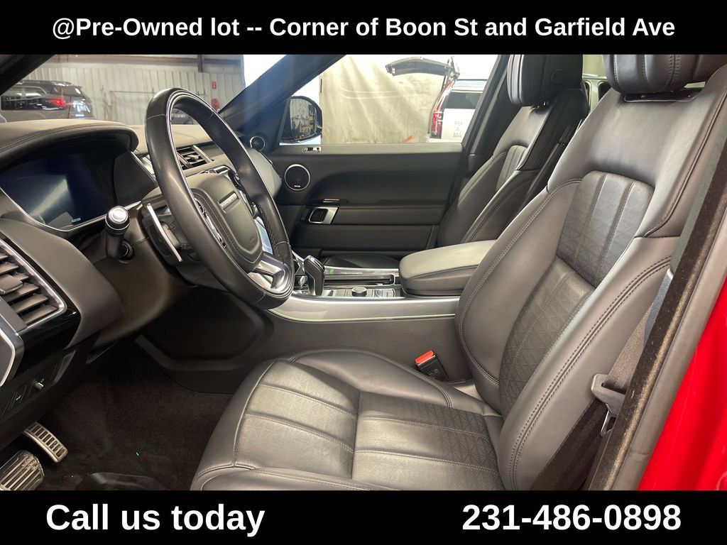 Used 2019 Land Rover Range Rover Sport HSE Dynamic AWD/4WD image 13