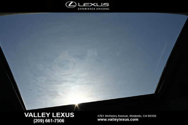 New 2026 Lexus ES 350e w/ Convenience Package FWD image 6