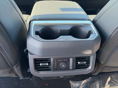 New 2026 Ford F250 Lariat w/ Chrome Package image 13