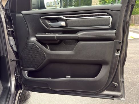 Used 2022 RAM 1500 Big Horn AWD/4WD image 33