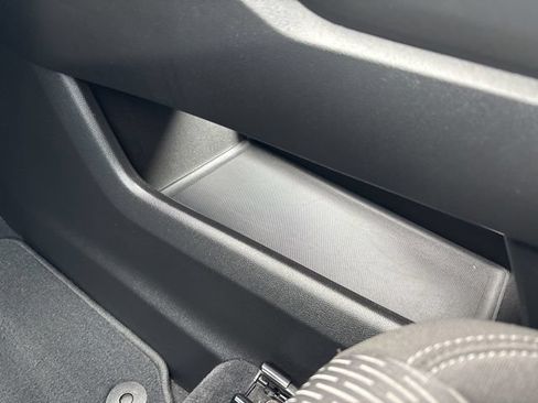 Used 2025 Chevrolet Equinox LT FWD image 26