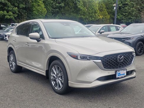 New 2025 MAZDA CX-5 AWD 2.5 S w/ Premium Plus Pkg image 3