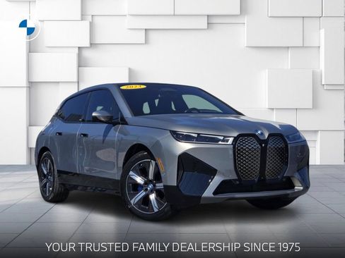 Used 2023 BMW iX xDrive50 w/ Premium Package AWD/4WD image 1