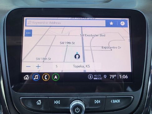 Used 2022 Chevrolet Equinox RS w/ RS Leather Package image 16