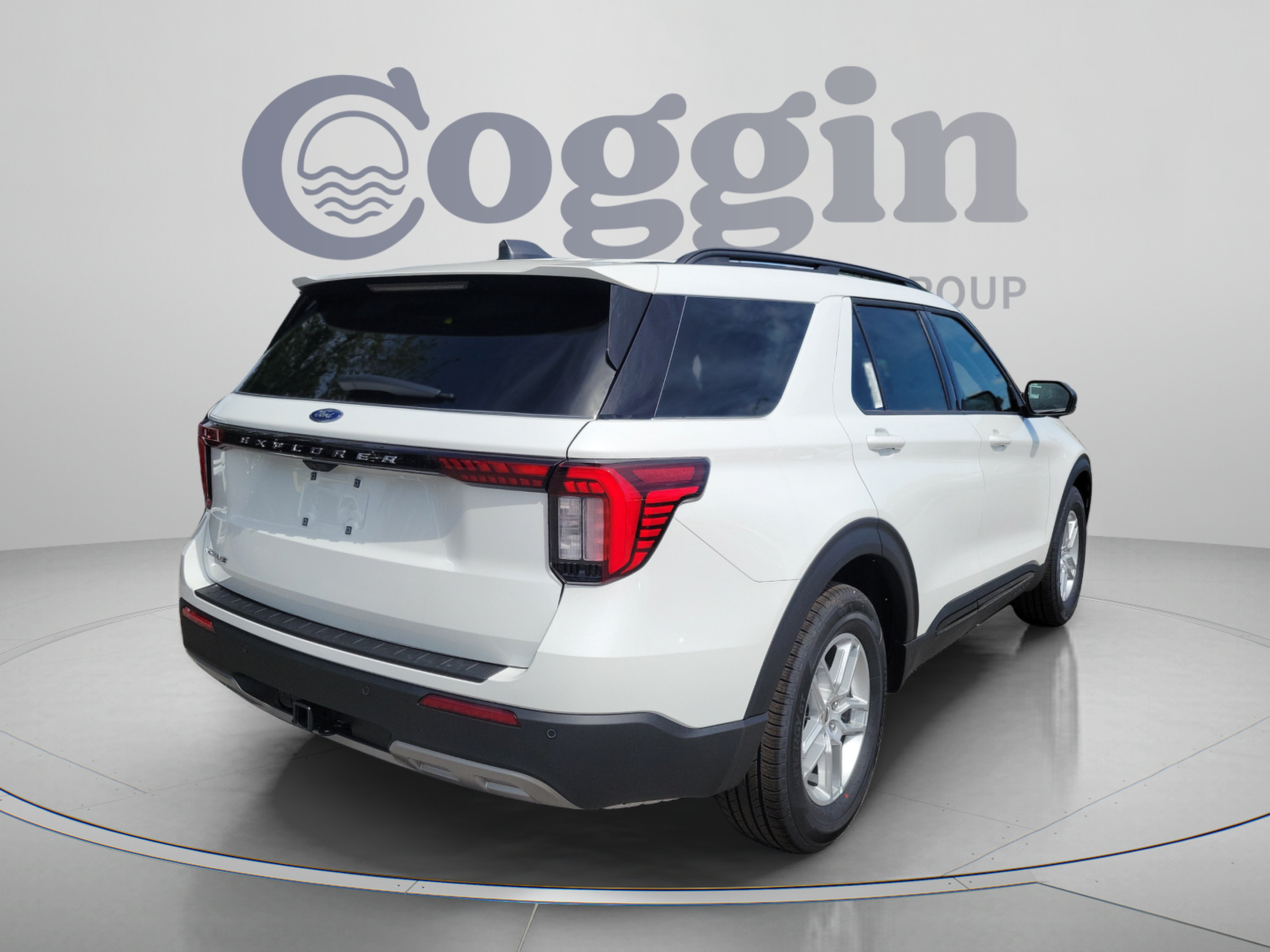 New 2026 Ford Explorer Active w/ Active Comfort Package RWD image 4