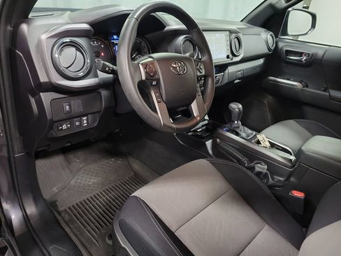 Used 2023 Toyota Tacoma TRD Off-Road AWD/4WD image 19