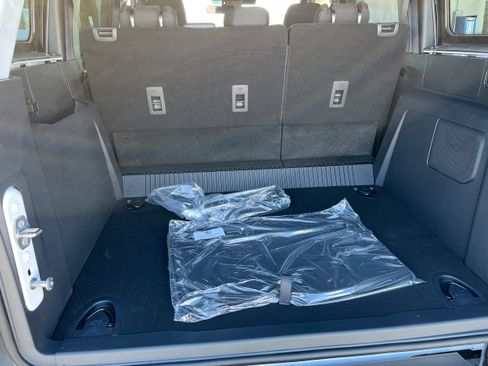 New 2026 Ford Bronco Big Bend AWD/4WD image 8