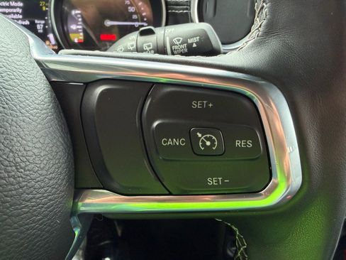 Used 2023 Jeep Wrangler Sahara w/ Cold Weather Group image 16