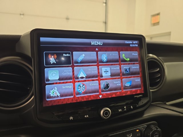 Used 2022 Jeep Gladiator Sport AWD/4WD image 25