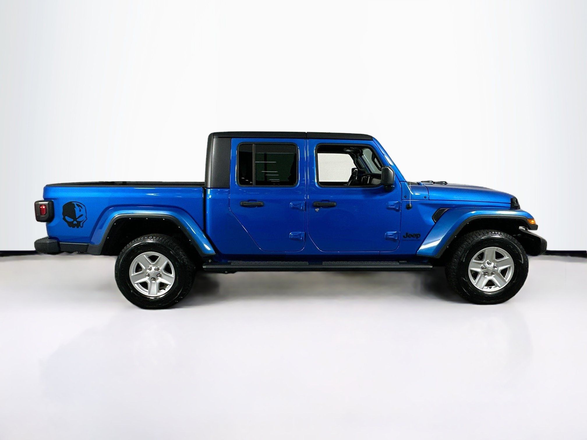 Used 2023 Jeep Gladiator Sport AWD/4WD image 4
