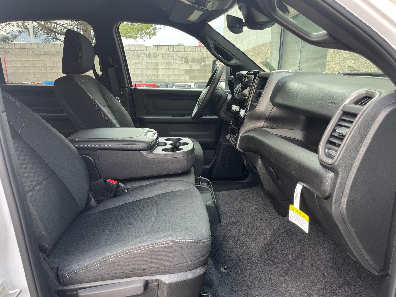 New 2026 RAM 2500 Tradesman AWD/4WD image 27