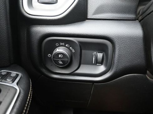 Used 2024 RAM 2500 Big Horn image 14