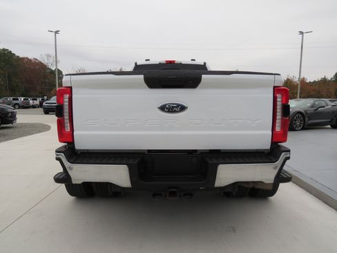 Used 2023 Ford F350 XLT w/ 360-Degree Camera Package image 5