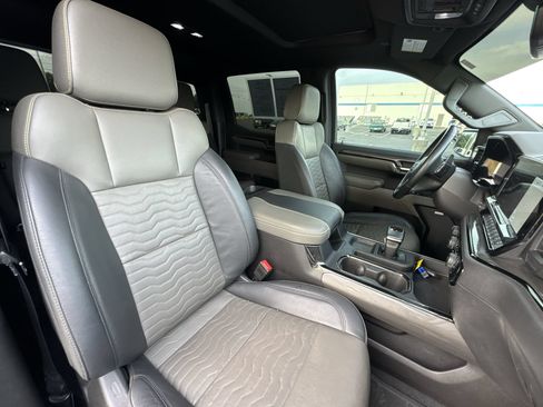 Certified 2024 Chevrolet Silverado 1500 ZR2 w/ Technology Package AWD/4WD image 25