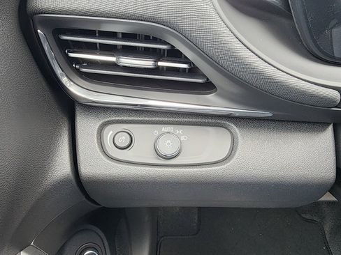 New 2026 Buick Envista Preferred w/ Convenience I Package image 17