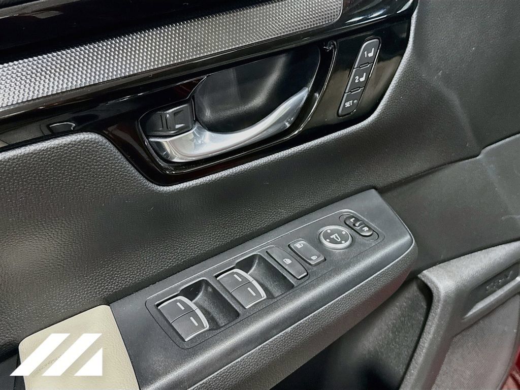 Used 2025 Honda CR-V EX-L image 19