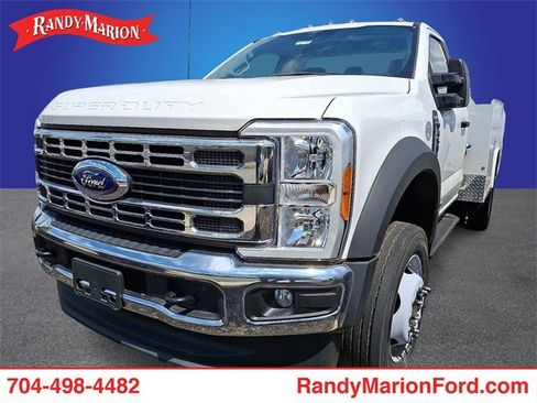 New 2023 Ford F450 XL image 1