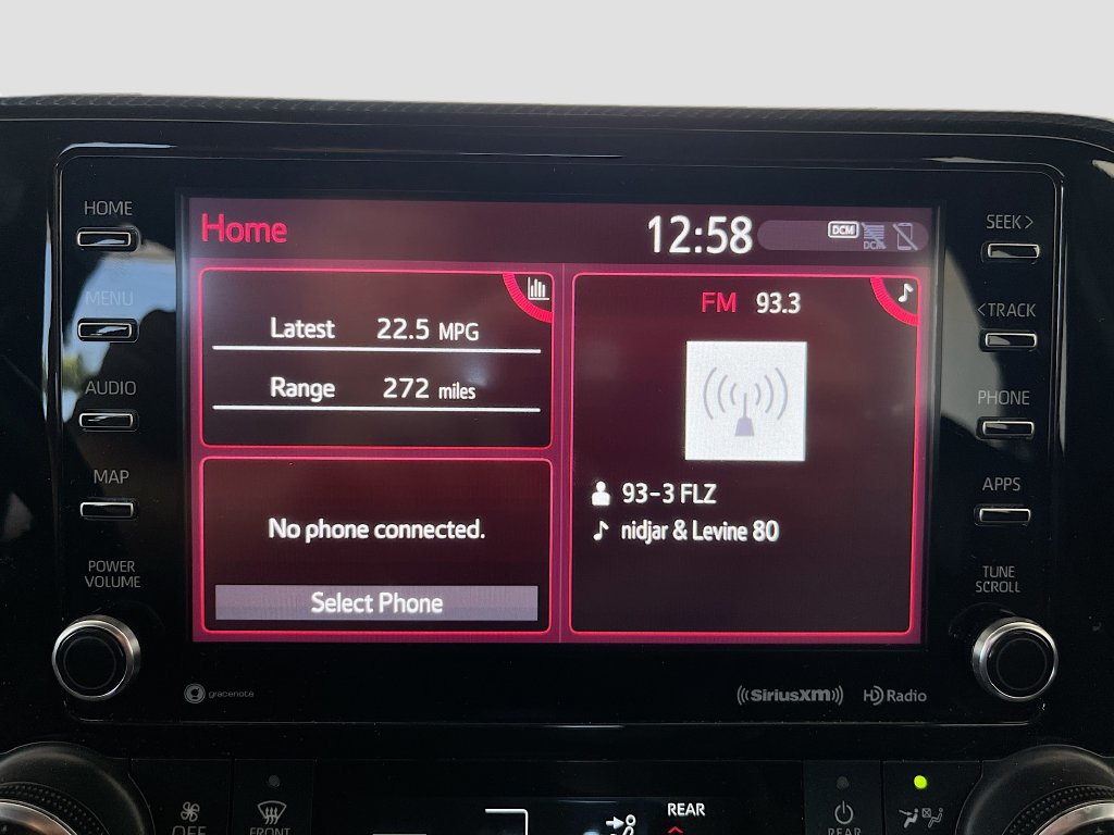 Used 2022 Toyota Highlander XSE FWD image 15