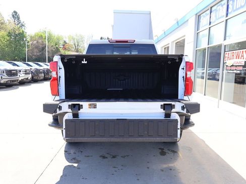 New 2026 Chevrolet Silverado 1500 LT Trail Boss w/ Convenience Package II AWD/4WD image 31