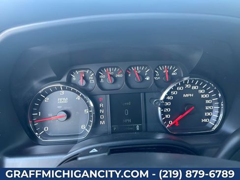 Used 2016 Chevrolet Silverado 1500 Custom w/ Custom Convenience Package AWD/4WD image 14
