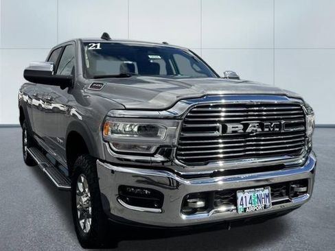 Used 2021 RAM 3500 Laramie AWD/4WD image 8