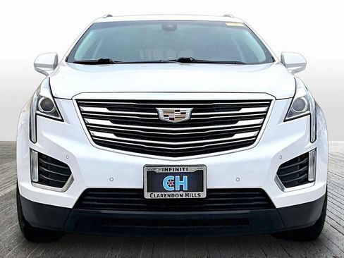 Used 2019 Cadillac XT5 Luxury FWD image 2