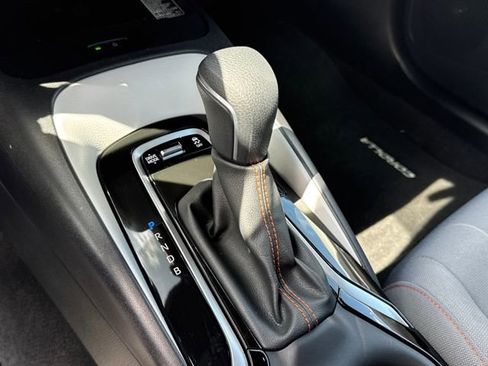 Used 2025 Toyota Corolla FX w/ Convenience Package FWD image 15