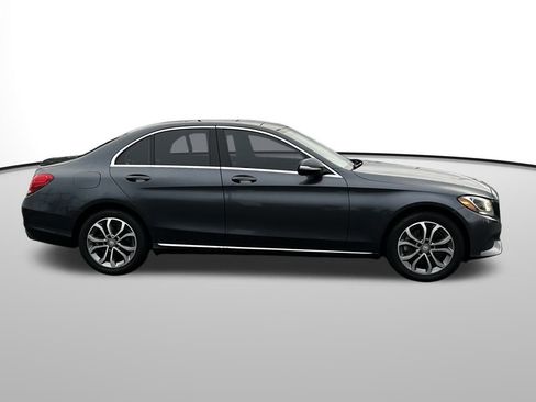 Used 2015 Mercedes-Benz C 300 4MATIC Sedan image 3