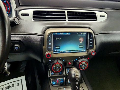Used 2015 Chevrolet Camaro SS RWD image 18