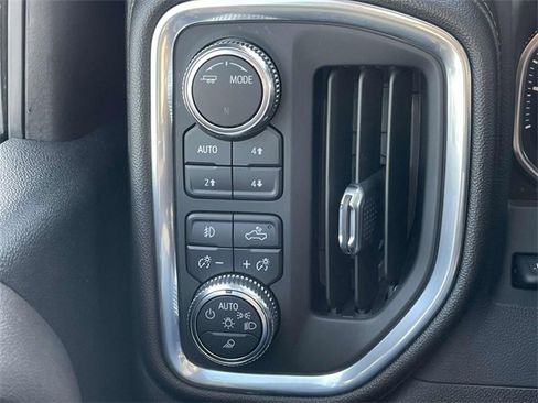 Certified 2022 GMC Sierra 2500 Denali w/ Denali Ultimate Package image 27