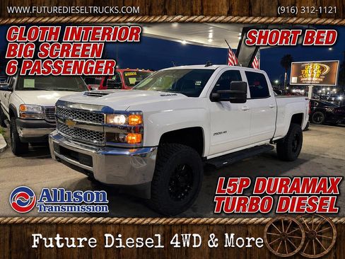 Used 2019 Chevrolet Silverado 2500 LT AWD/4WD image 1
