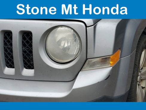 Used 2014 Jeep Patriot Sport w/ Power Value Group image 4