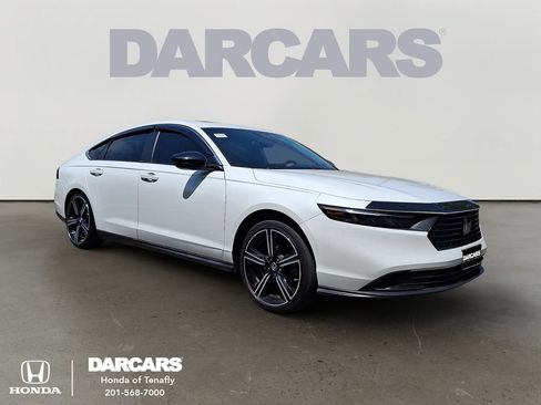 Used 2024 Honda Accord Sport image 1