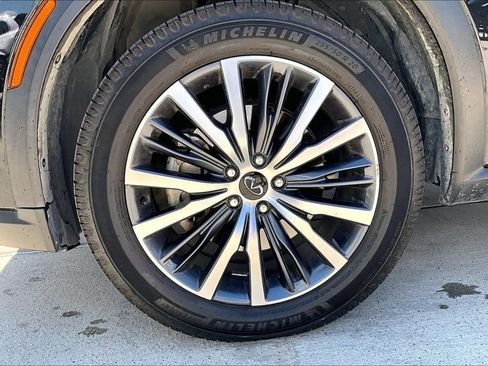 Used 2023 INFINITI QX60 Autograph w/ Cargo Package FWD image 11