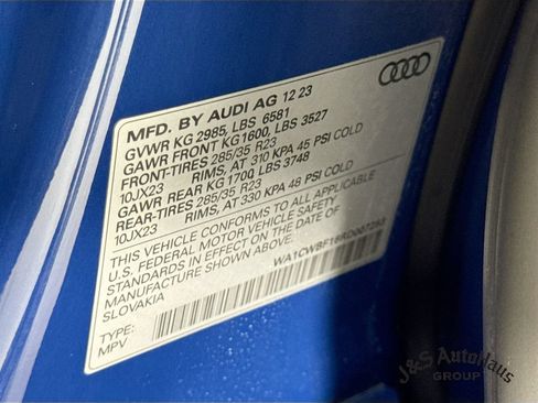 Used 2024 Audi SQ8 Prestige w/ Prestige Package AWD/4WD image 40