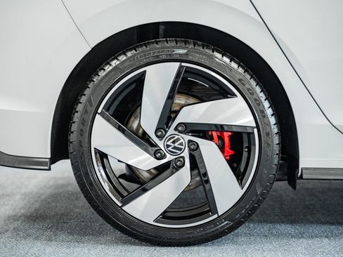 Used 2024 Volkswagen GTI S image 17