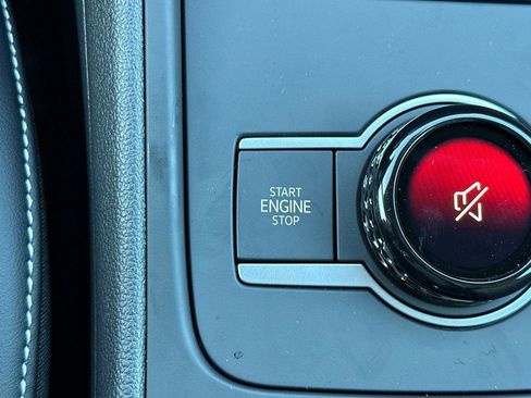 New 2026 Volkswagen Tiguan SE image 21