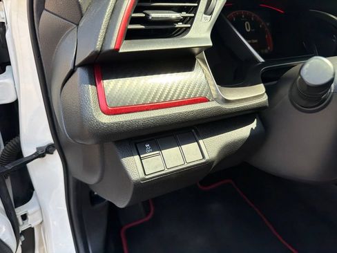 Used 2019 Honda Civic Type R image 16